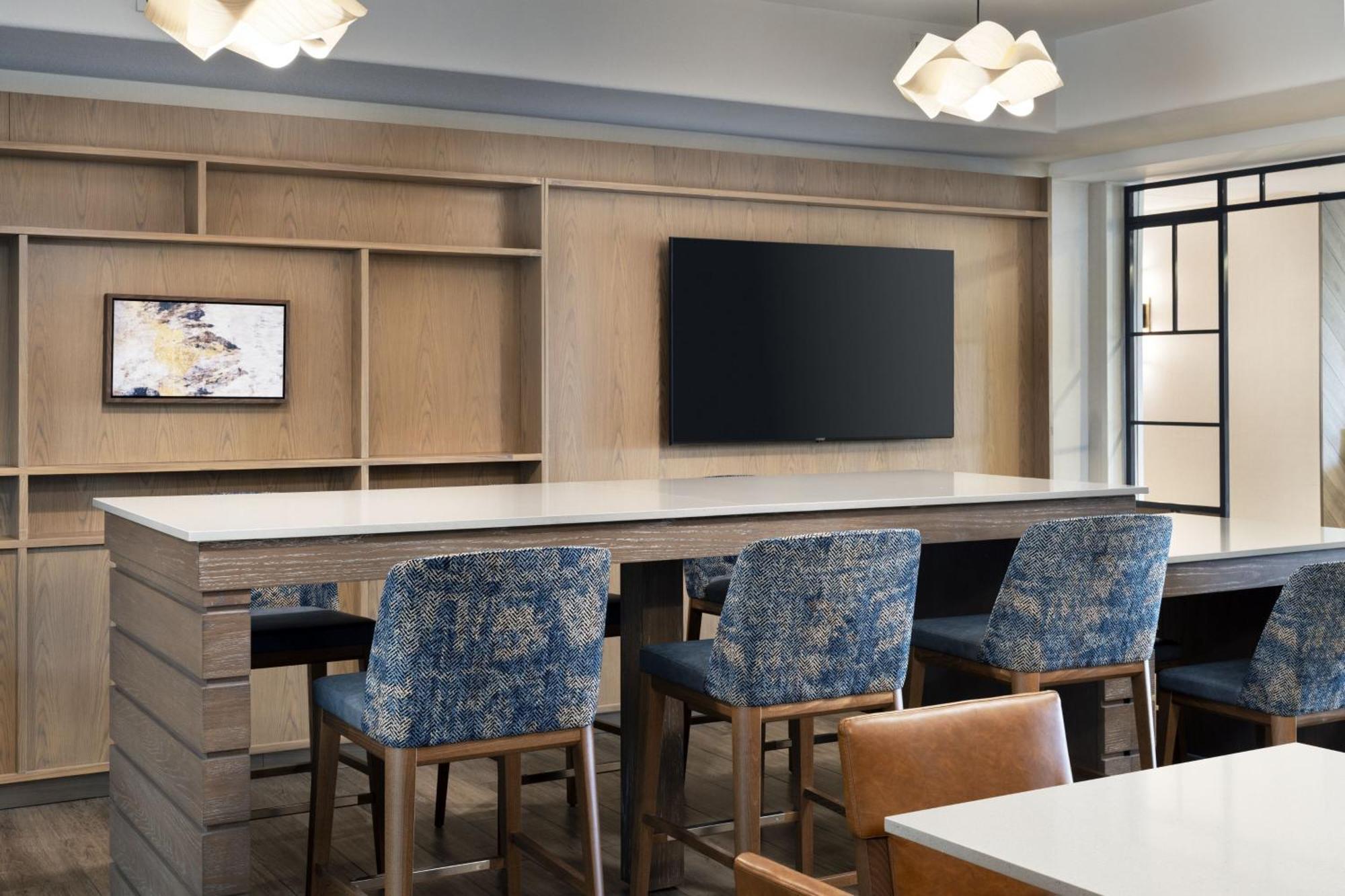 Fairfield By Marriott Inn & Suites Fresno Riverpark Eksteriør billede