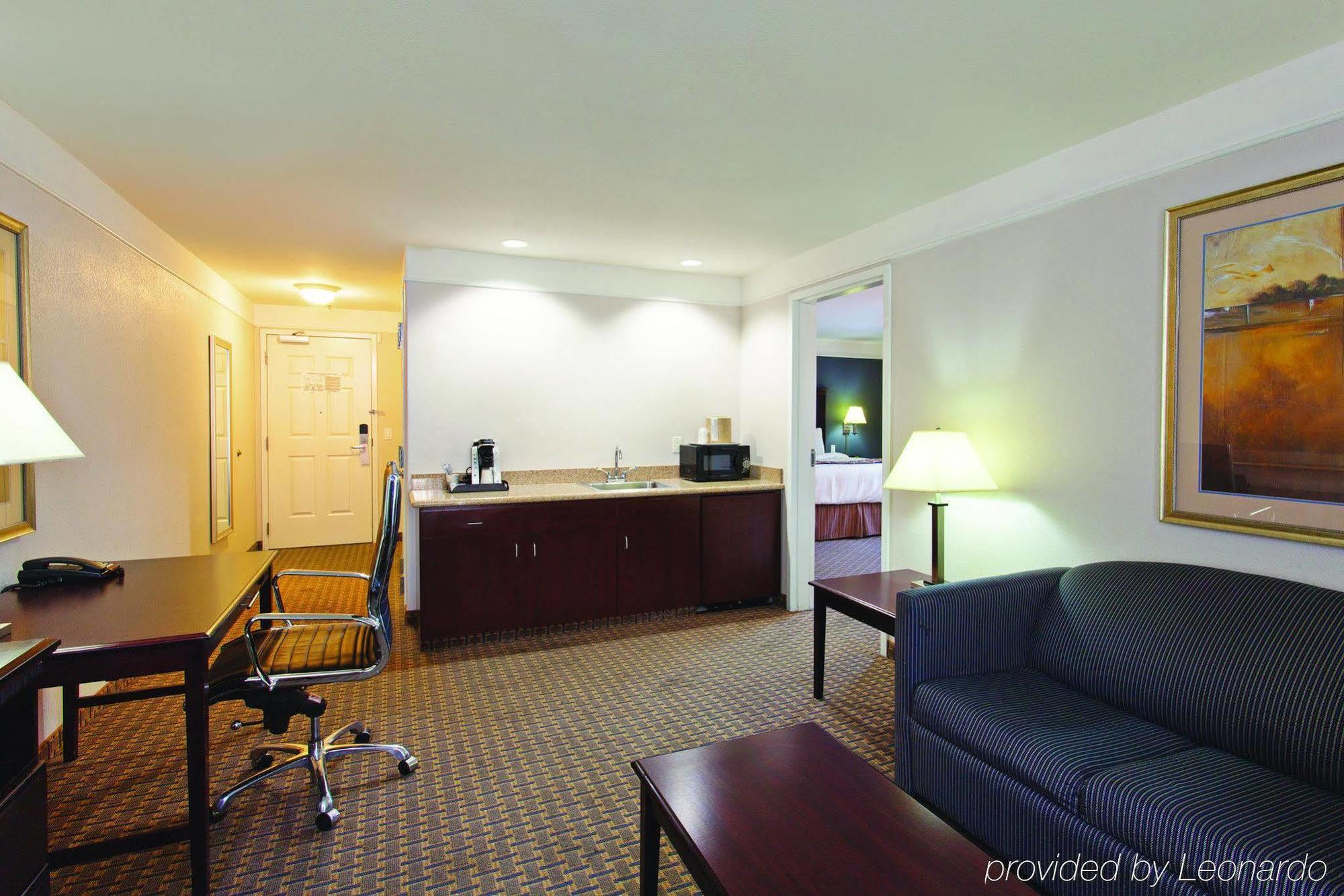 Fairfield By Marriott Inn & Suites Fresno Riverpark Eksteriør billede